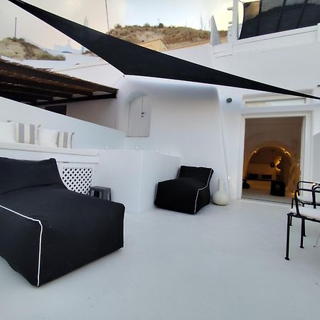 The Magic Luxury Cave Suites Vothon Екстер'єр фото
