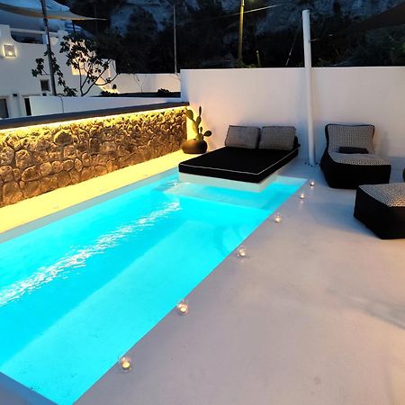 The Magic Luxury Cave Suites Vothon Екстер'єр фото