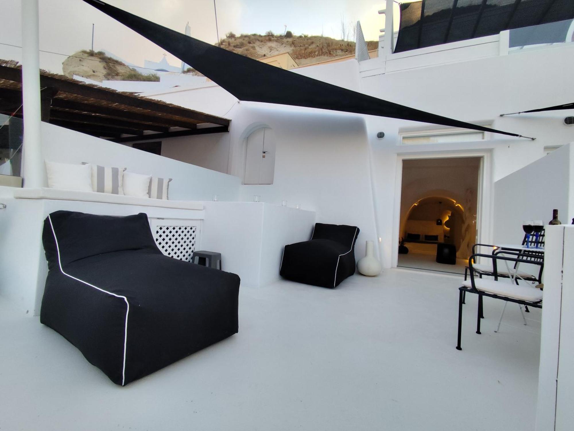 The Magic Luxury Cave Suites Vothon Екстер'єр фото