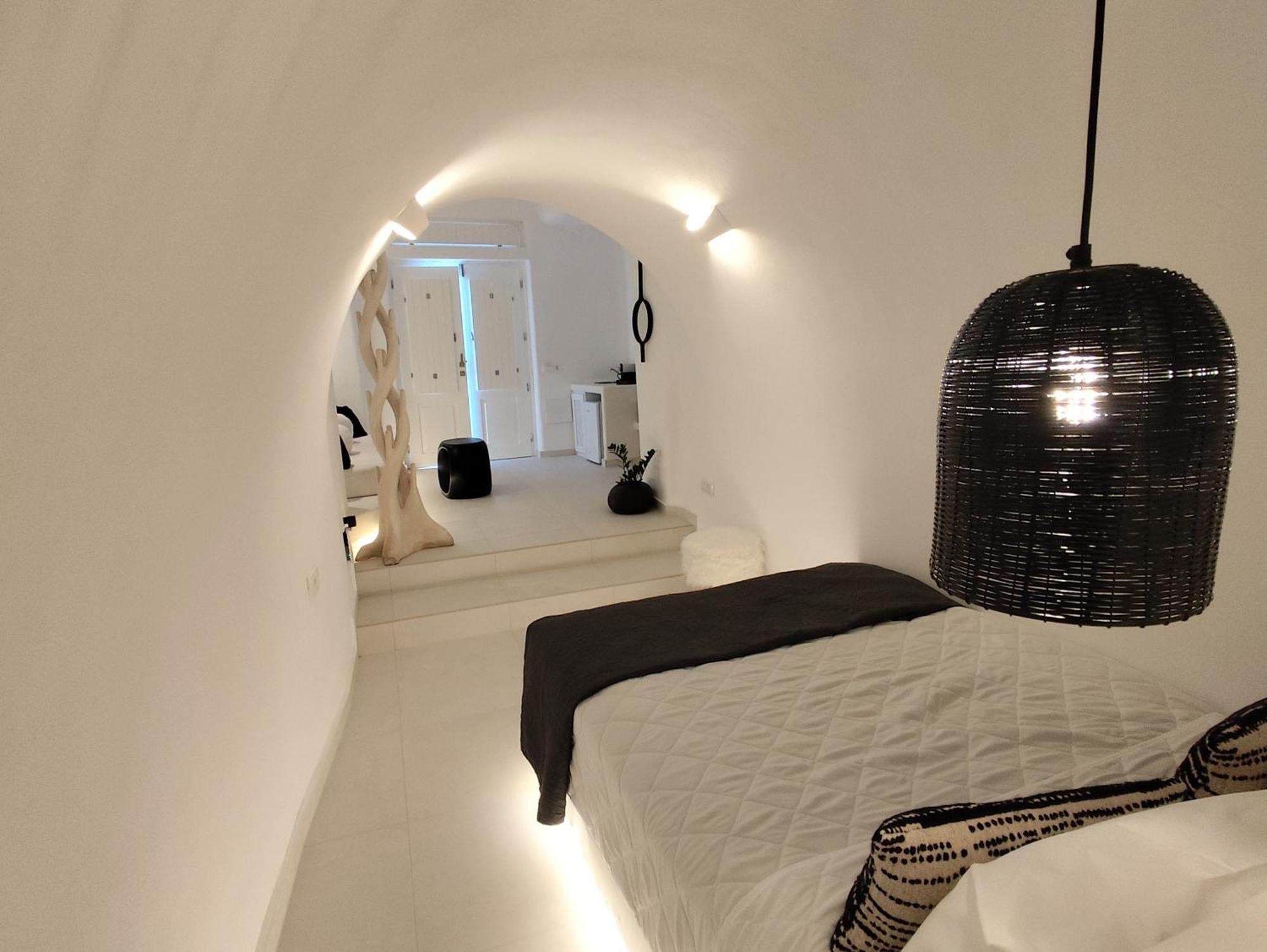 The Magic Luxury Cave Suites Vothon Номер фото