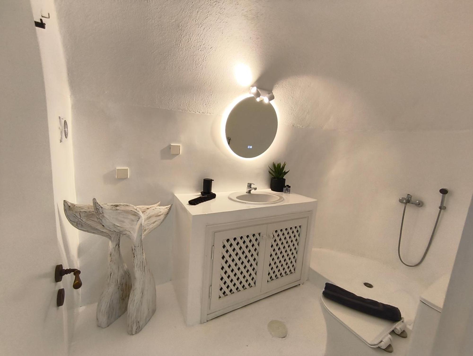The Magic Luxury Cave Suites Vothon Екстер'єр фото